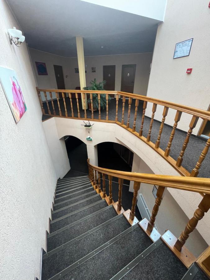 Pension Regal Satu Mare Exterior photo